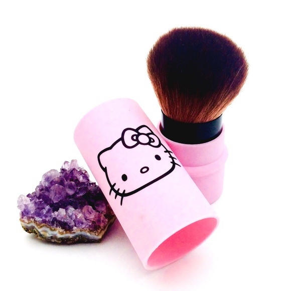 Hello Kitty Other - Hello Kitty Retractable Makeup Brush NIB Pink Hello Kitty Other - Hello Kitty Retractable Makeup Brush NIB Pink